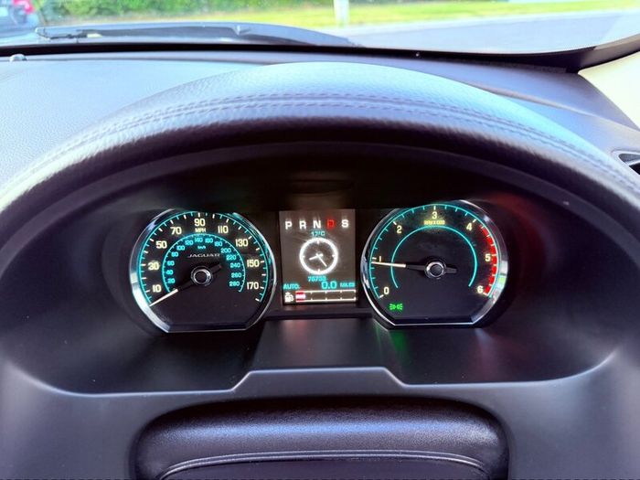 Jaguar XF 2015