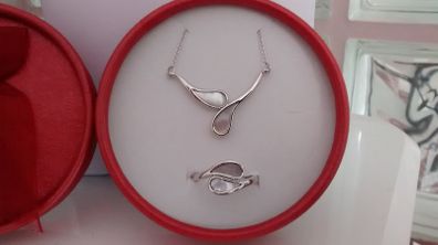 Necklace and Ring Set