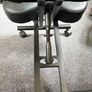Ergonomic kneeling chair Image 3