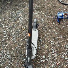 Electric scooter