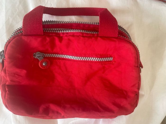Travel bag