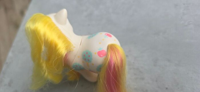 Sister Apple Delight Baby Loving Families MLP G1 My Little Pony