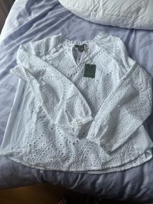 Brand new Ariat white cotton blouse shirt