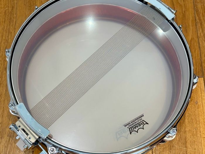 Pearl Limited Edition Free Floating Brass Piccolo Snare Drum