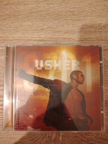 Usher (8701)