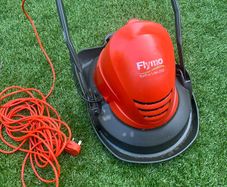 Electric Lawnmower Flymo Turbo Lite 260