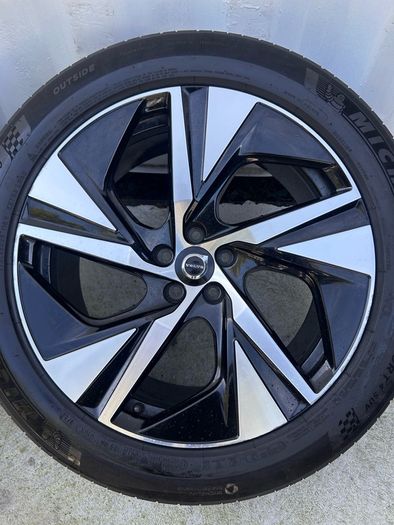 Genuine Volvo XC90 R Design 20" Alloy Wheels