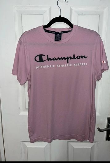 Champion tshirt size S men's