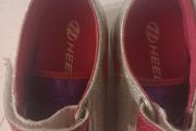 heelys