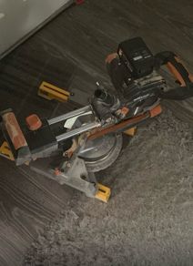 mitre saw