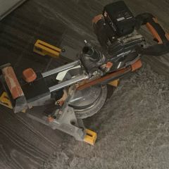 mitre saw