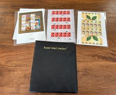 Great Britain Stamp Mint Smilers Sheets 2000 In Royal Mail Binder