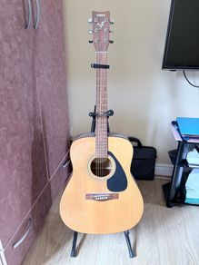 guitar Yamaha