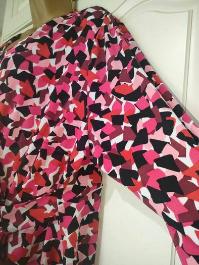 Marks and Spencers  Slinky dress knee length size 22 spring summer holidays occasions outfit Postage included