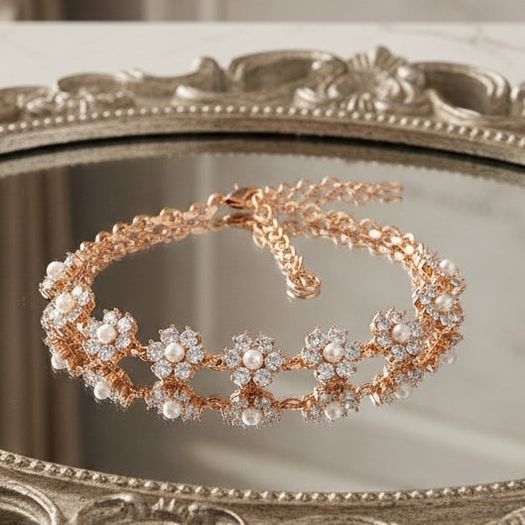 Daisy - Cubic Zirconia Pearl Bracelet Gold