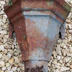 2 cast iron down pipe
