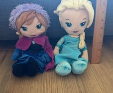 Anna & Elsa toys