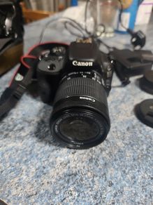 canon EOS100D