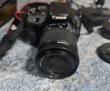 canon EOS100D