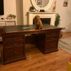 Vinatge Pedestal Desk