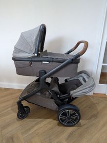 Nuna Demi Grow double Buggy Travel System