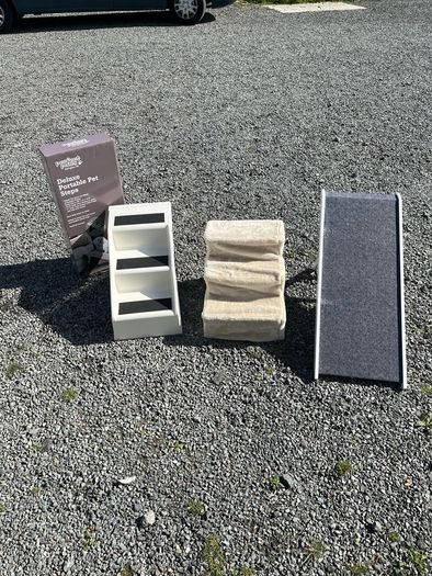 dog steps