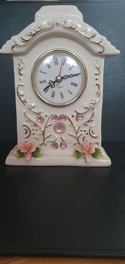 Clock and matching Candlestick Set