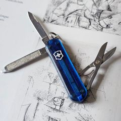 Victorinox Classic Sd 58mm Swiss Army Knife