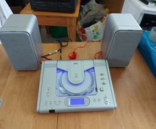 jWIN Micro Hi-Fi CD Player with AM-FM Stereo Radio, Model JX-CD7160, new, never used and working perfect