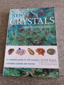New Crystals and healing stones by Judy Hall in very good condition FREE STANDARD POSTAGE INCLUDED