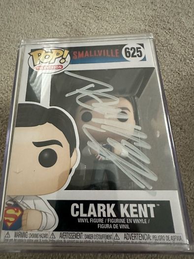 'Smallville' Funko Pop Signed by Tom Welling