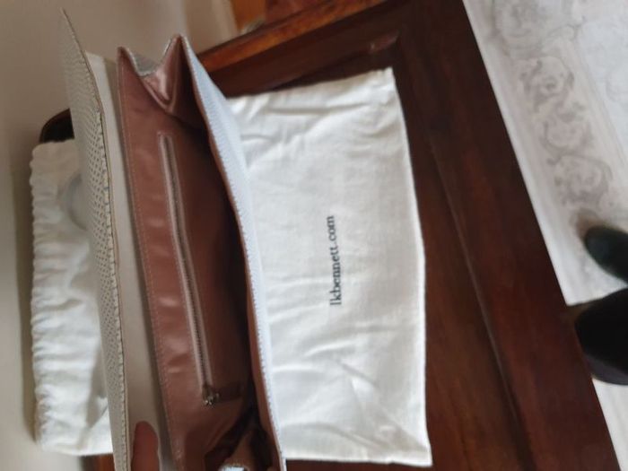 handbag, clutch