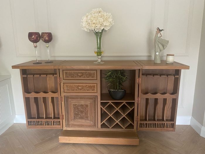 Vintage Thai handcrafted Bar
