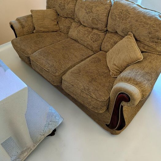 3 piece Suite of Furniture