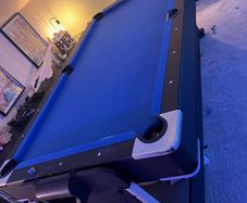 Multi game pool table