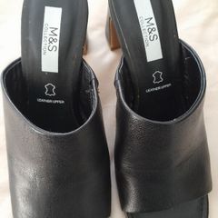 marks and spencer sandles size 4