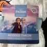 Olaf Hooded throw Image 2