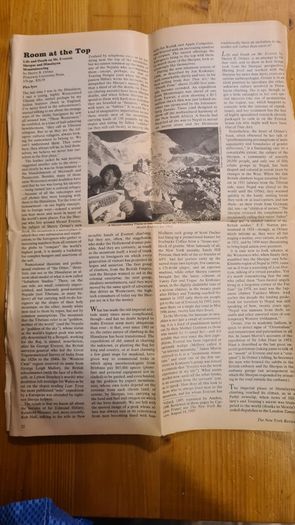 Come In And Other Poems By Robert Frost. Introduction & Commentary By Louis Under EYER. 1944rare vintage. Hardback. In Good Condition. 151 pages.