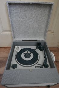 Vintage Record Players (not tested, perfect condition) Parts /Repair