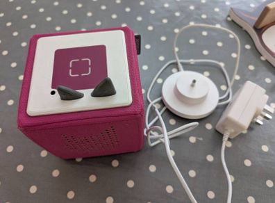 Tonibox And wall mount