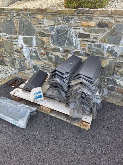 Ridge Tiles 120 degree Cedral Blue Black