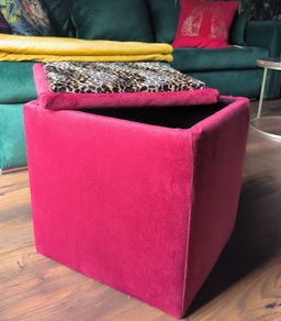 Storage box