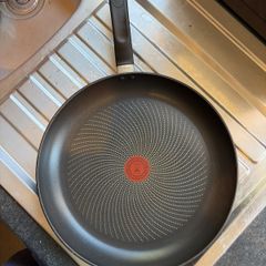 Tefal frying pan 33cm