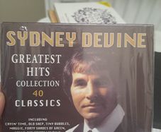 Sydney Devine CD boxset