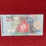 Suriname Birds Banknotes Image 6