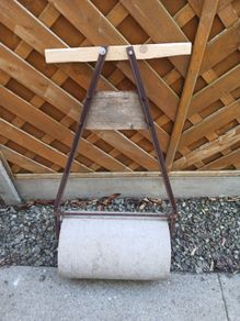 Concrete roller