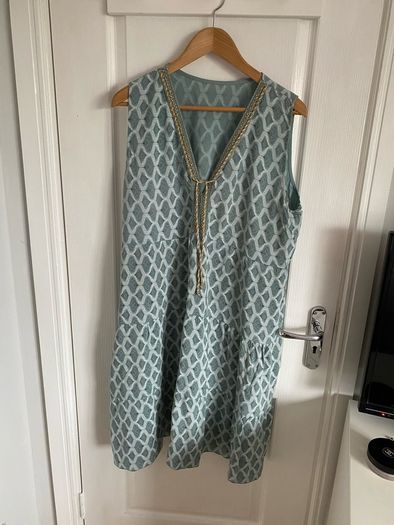 Ladies Italian sage green summer dress