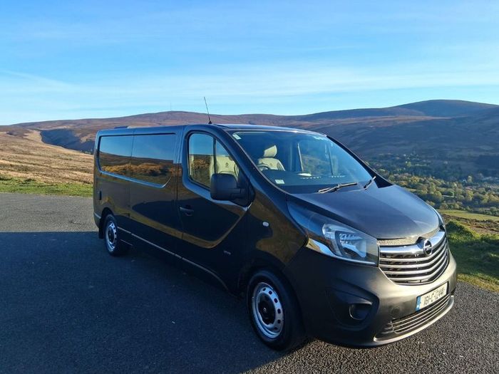 Campervan Opel Vivaro 2016