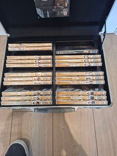 James Bond Ultimate Collectors Briefcase
