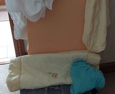 Travel Cot + Deep Mattress +++